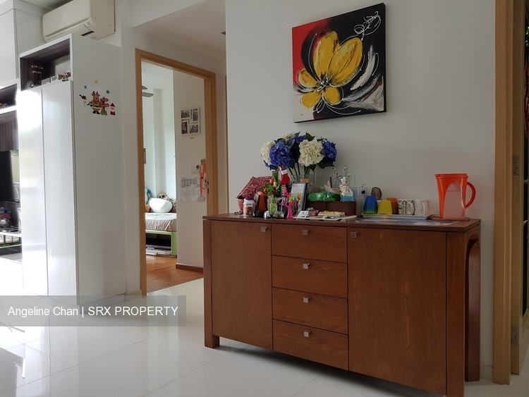 Esparina Residences (D19), Condominium #211091281